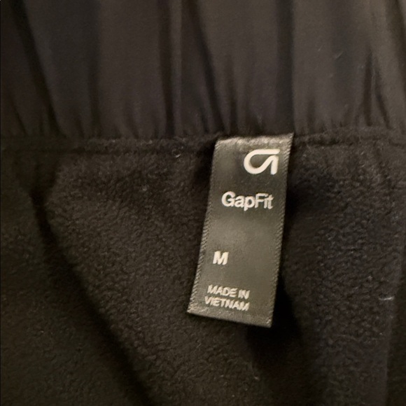 NWOT GapFit Snap-Hem Fleece-Lined Sweatpants Black - M - Picture 2 of 9